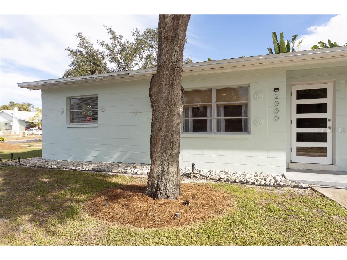 2000 1st Street SE Saint Petersburg FL 33705 TB8457271 image22