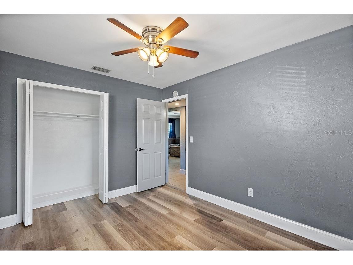 2000 22nd Avenue S Saint Petersburg FL 33712 TB8431125 image15