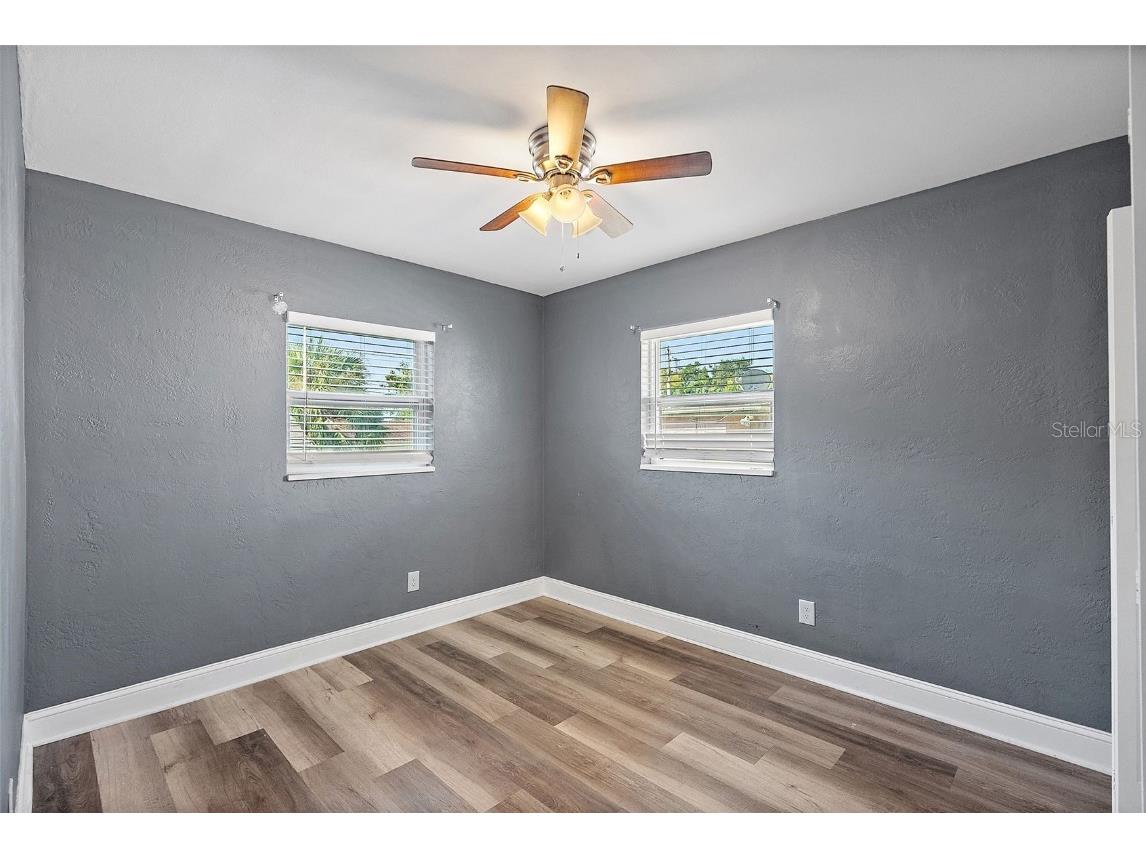 2000 22nd Avenue S Saint Petersburg FL 33712 TB8431125 image16