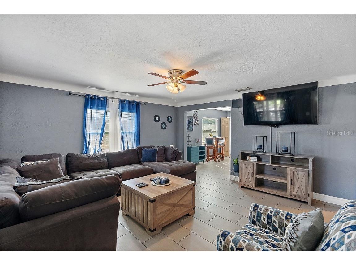 2000 22nd Avenue S Saint Petersburg FL 33712 TB8431125 image3