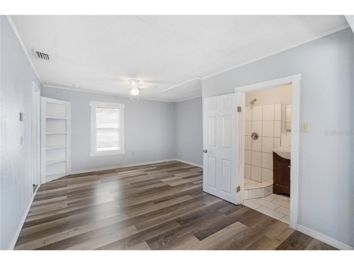 2000 43rd Street S Saint Petersburg FL 33711 TB8445971 image13