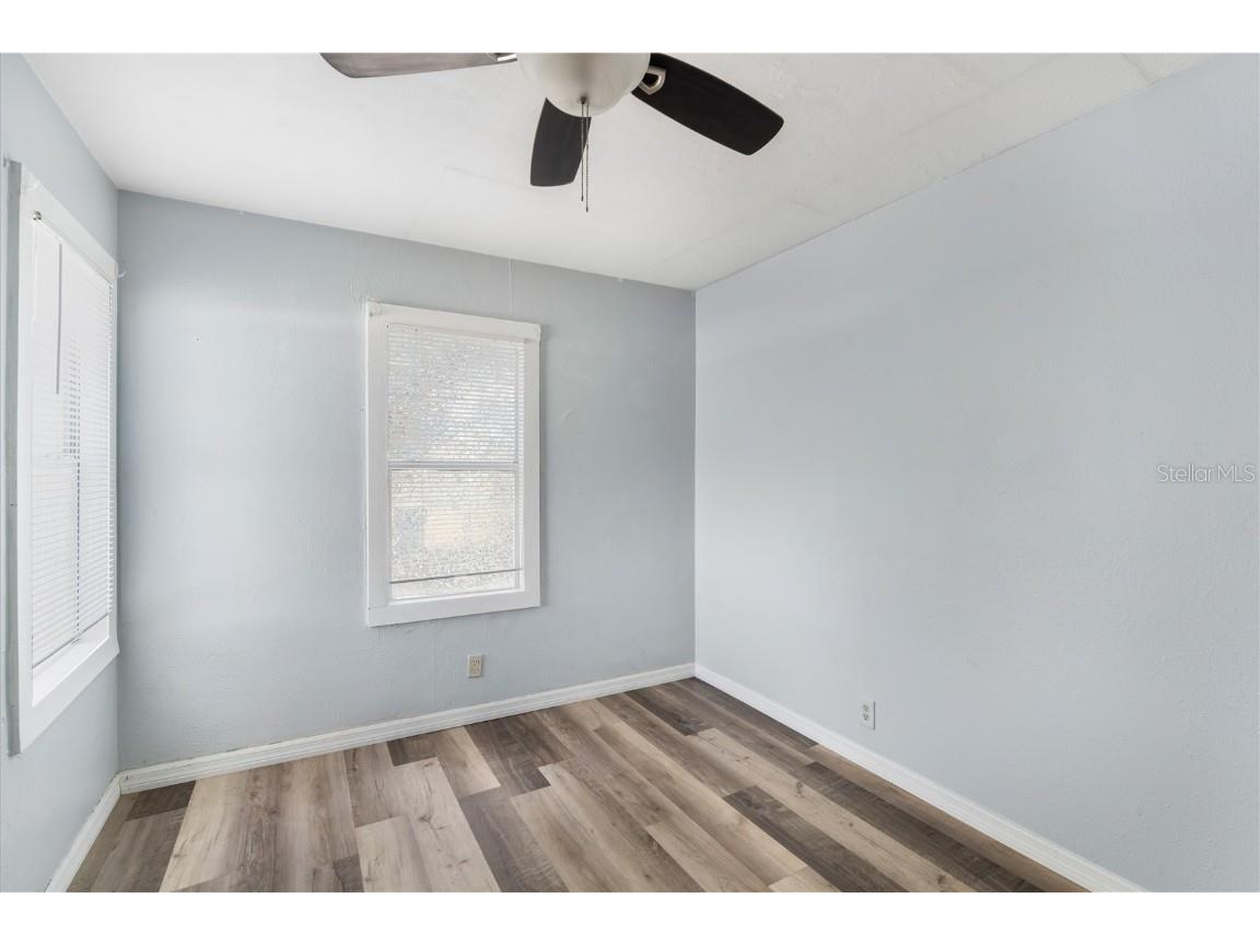 2000 43rd Street S Saint Petersburg FL 33711 TB8445971 image17