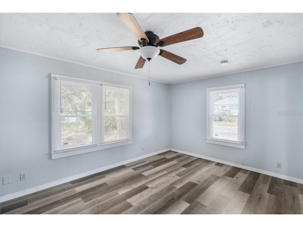 2000 43rd Street S Saint Petersburg FL 33711 TB8445971 image20