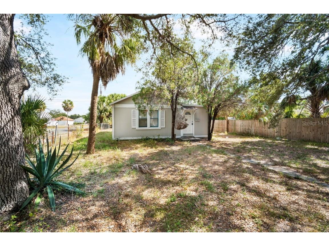 2000 43rd Street S Saint Petersburg FL 33711 TB8445971 image3