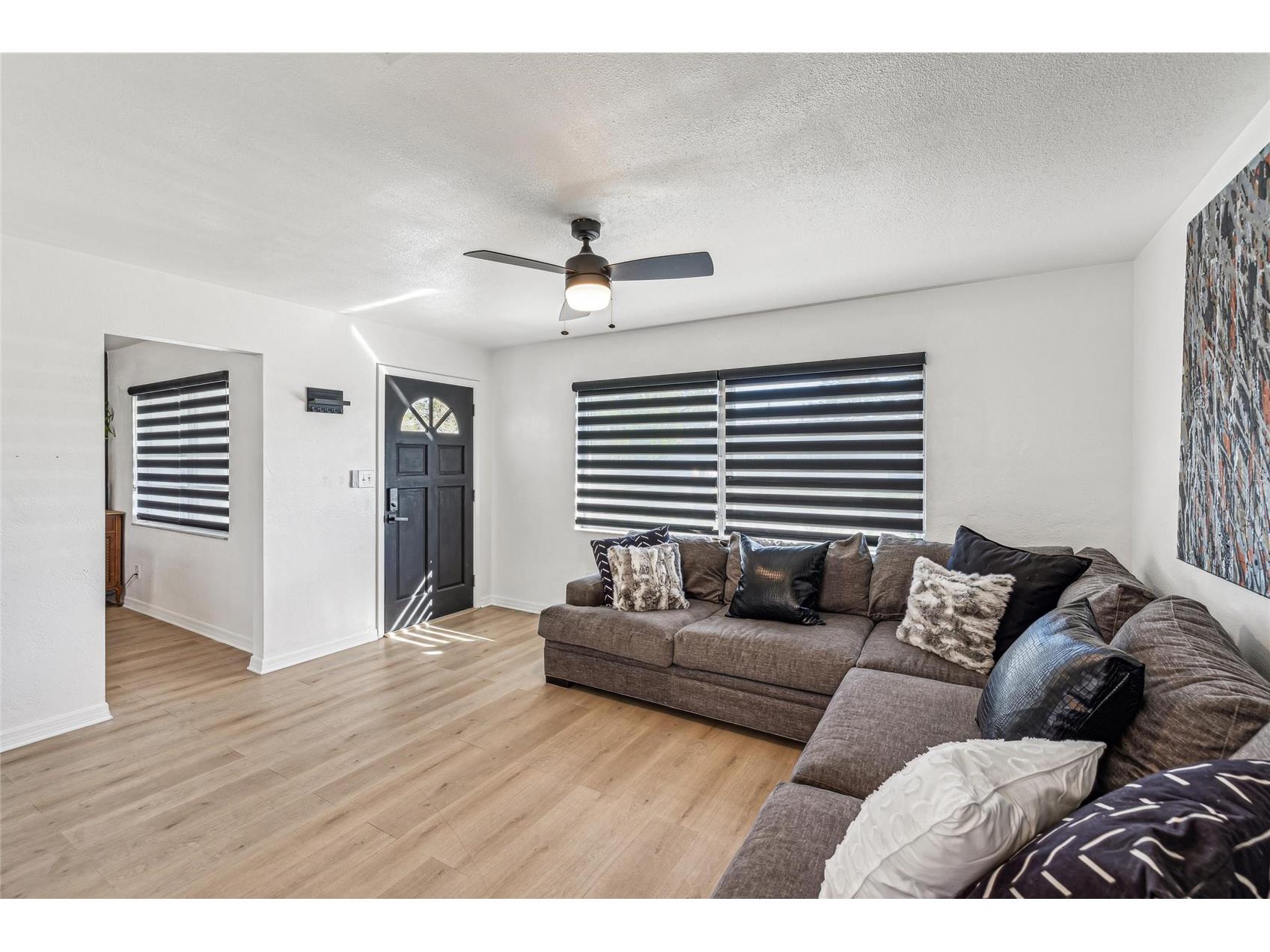 2000 57th Street N Saint Petersburg FL 33710 TB8457537 image11