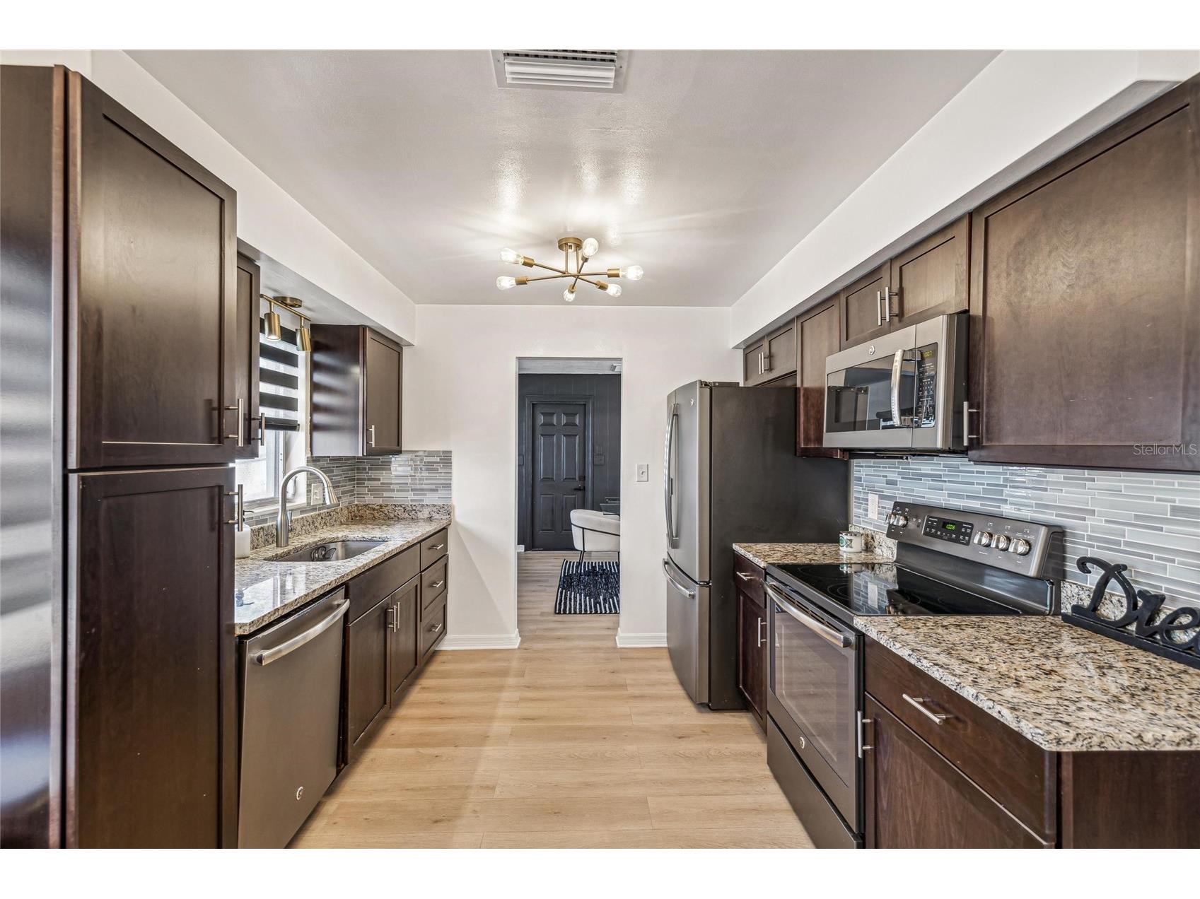 2000 57th Street N Saint Petersburg FL 33710 TB8495802 image9