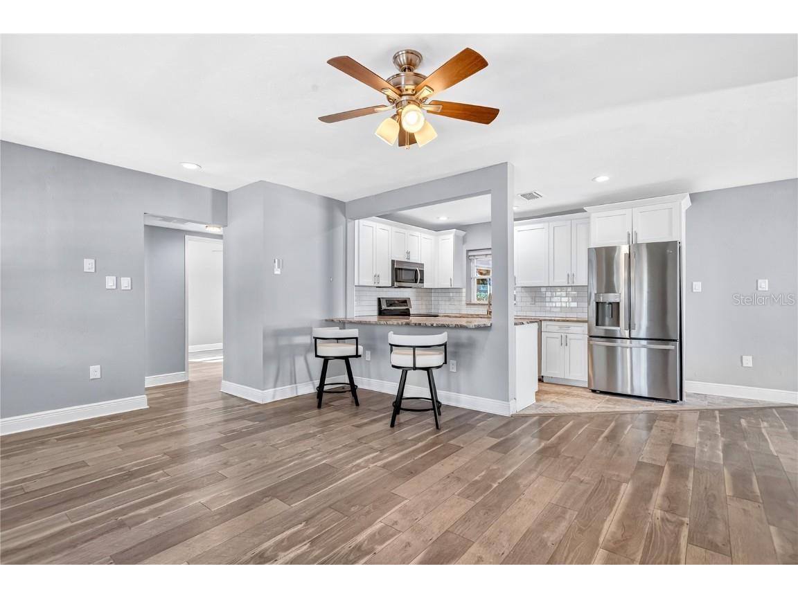 2000 76th Street N Saint Petersburg FL 33710 TB8446113 image2