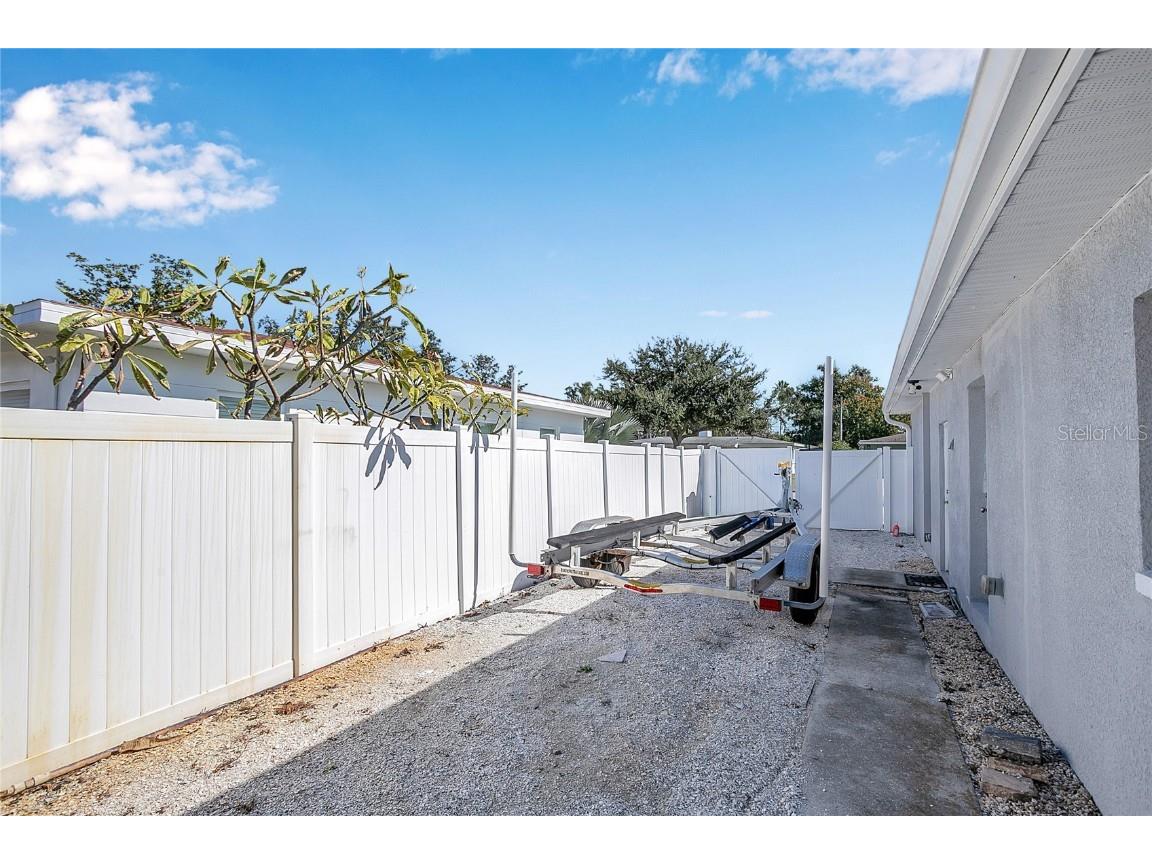 2000 76th Street N Saint Petersburg FL 33710 TB8446113 image27