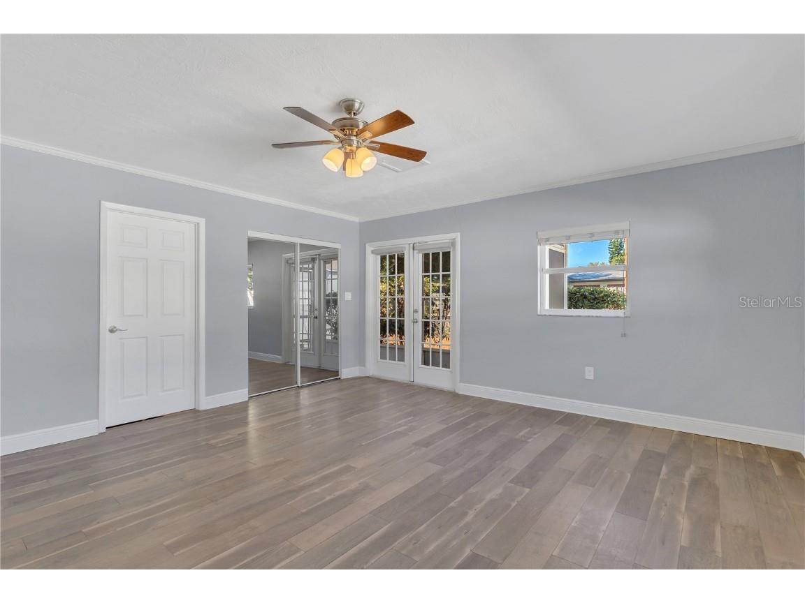 2000 76th Street N Saint Petersburg FL 33710 TB8446113 image9