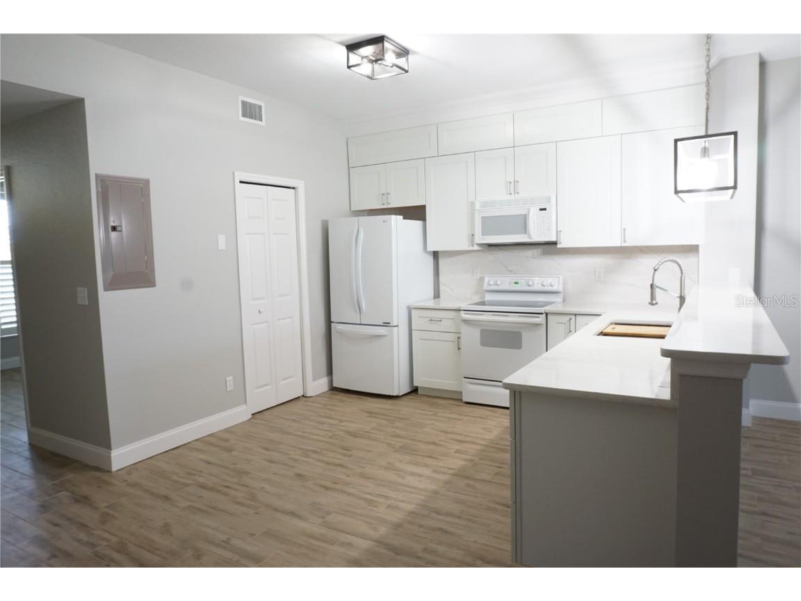 2000 Bal Harbor Boulevard #1012 Punta Gorda FL 33950 C7497932 image15