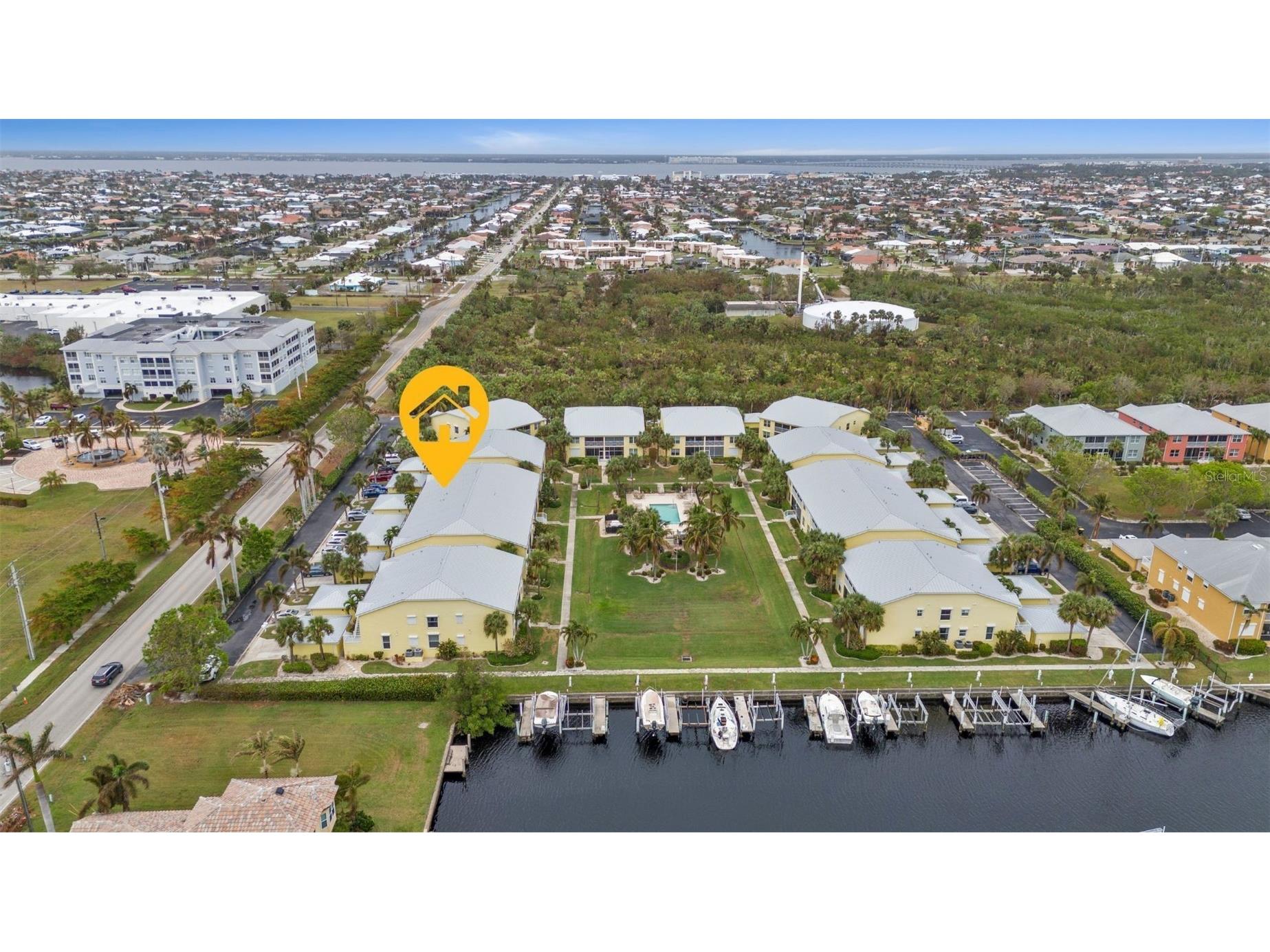 2000 Bal Harbor Boulevard #321 Punta Gorda FL 33950 C7514312 image4