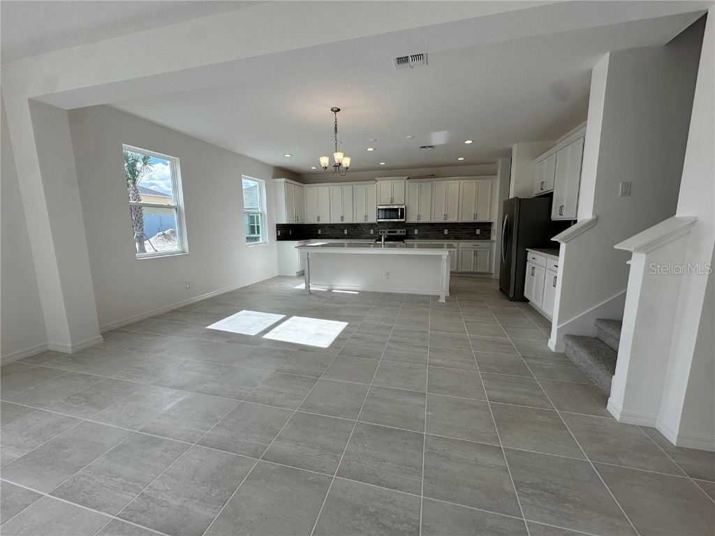 2000 Beevalley Way Deland FL 32724 O6368571 image5