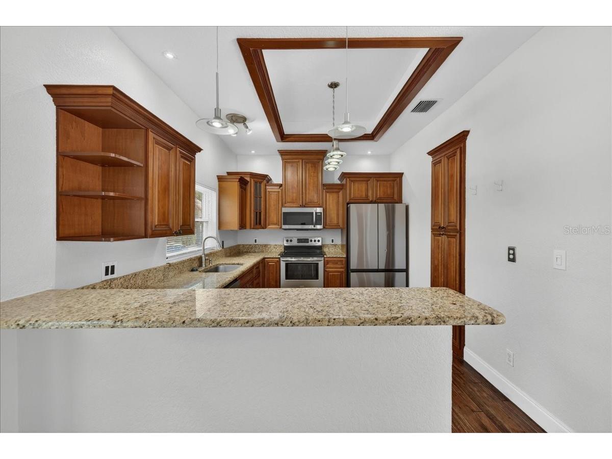 2000 Brent Place Palm Harbor FL 34683 TB8512078 image17