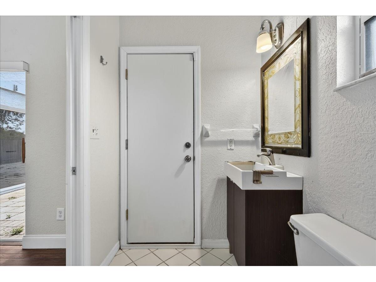 2000 Brent Place Palm Harbor FL 34683 TB8512078 image33