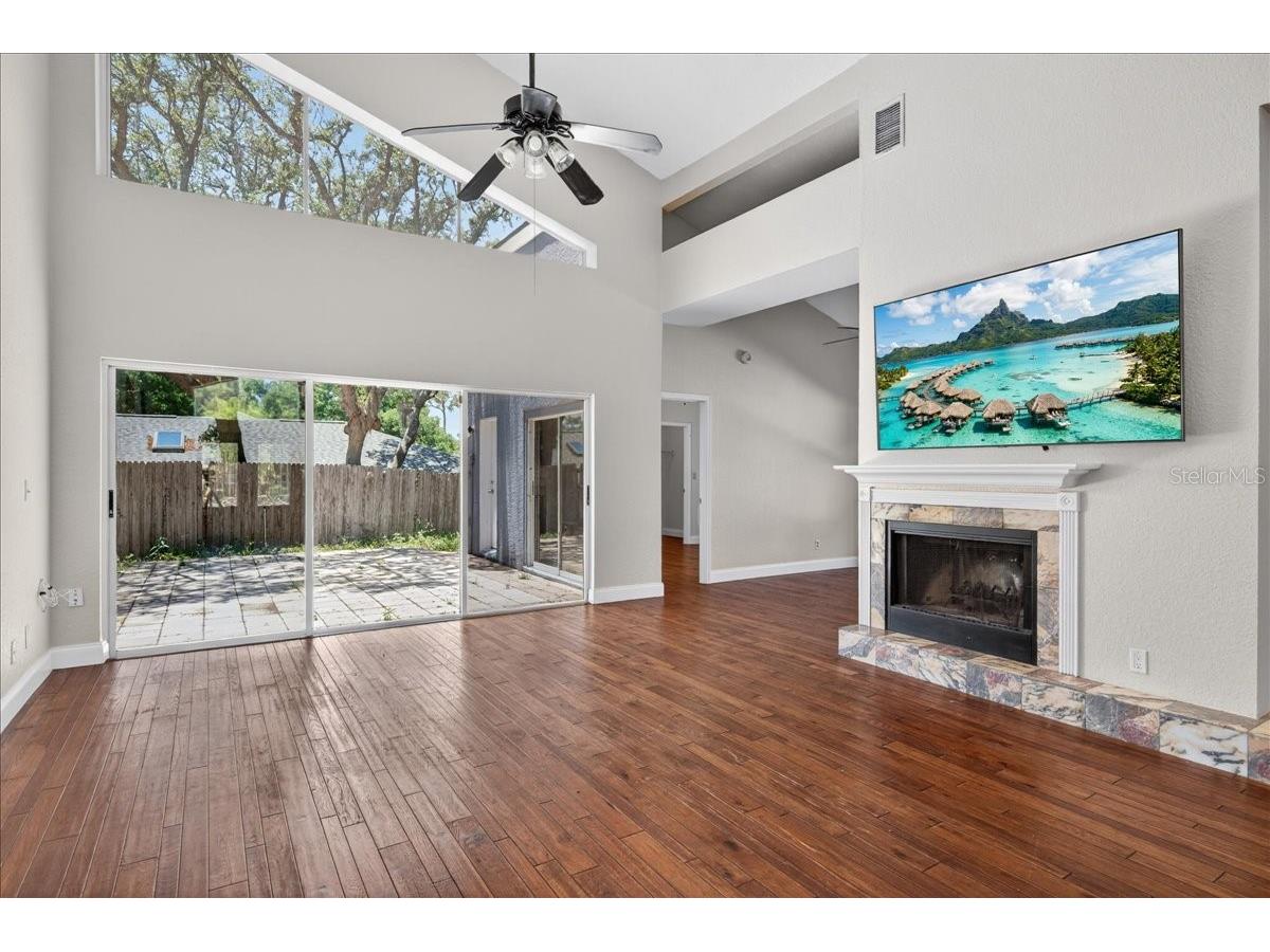 2000 Brent Place Palm Harbor FL 34683 TB8512078 image4