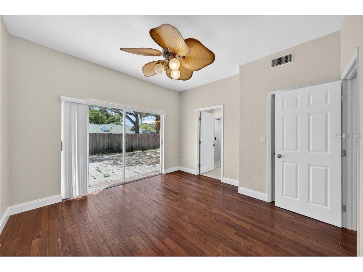 2000 Brent Place Palm Harbor FL 34683 TB8512078 image43