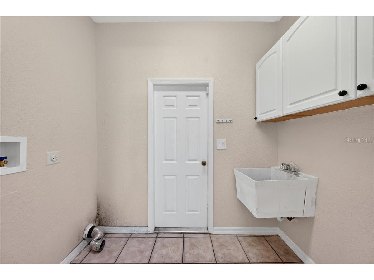 2000 Brent Place Palm Harbor FL 34683 TB8512078 image45