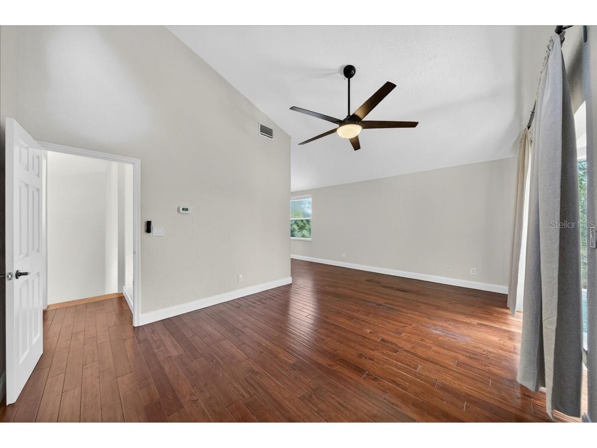 2000 Brent Place Palm Harbor FL 34683 TB8512078 image49