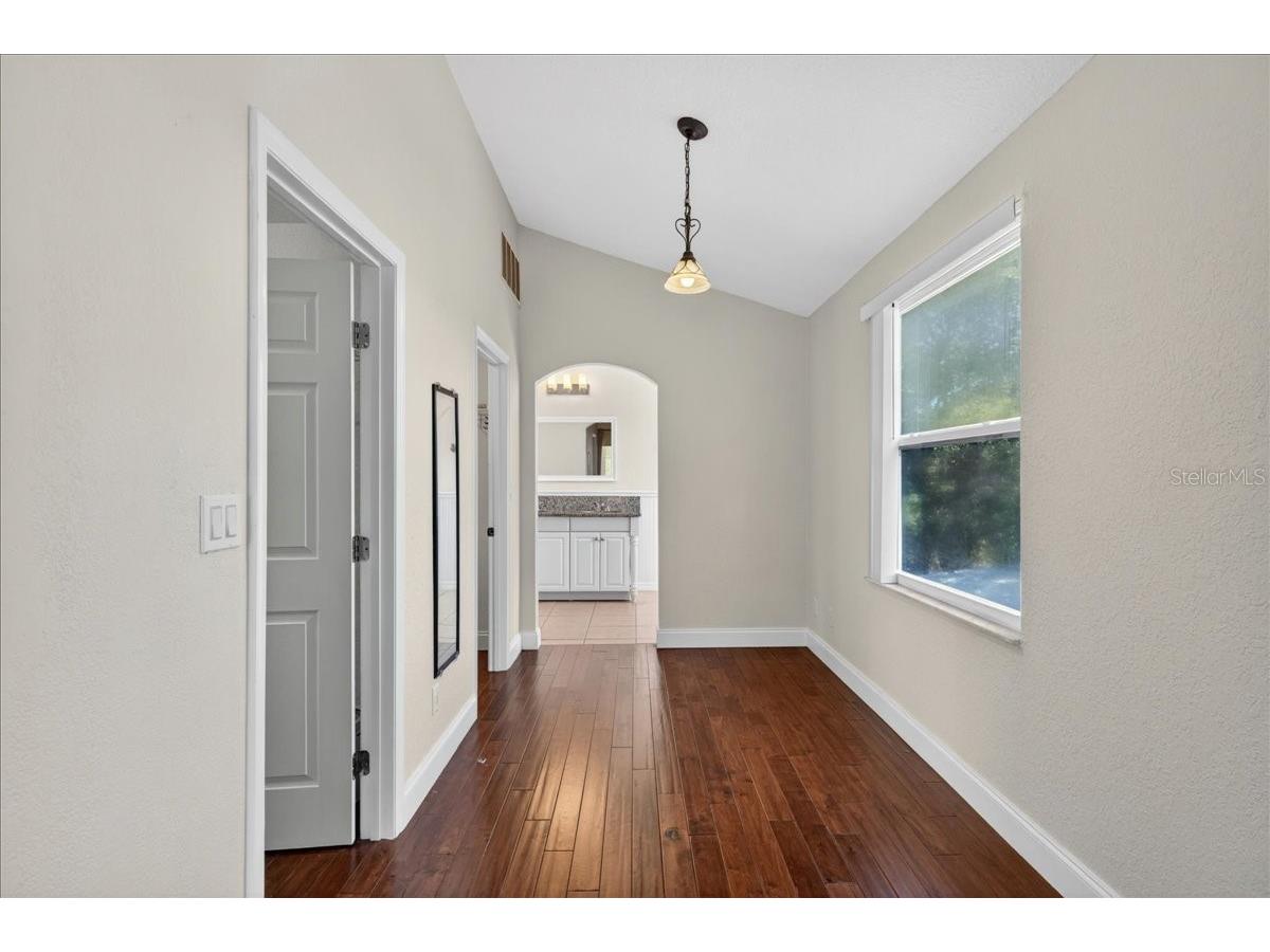 2000 Brent Place Palm Harbor FL 34683 TB8512078 image50