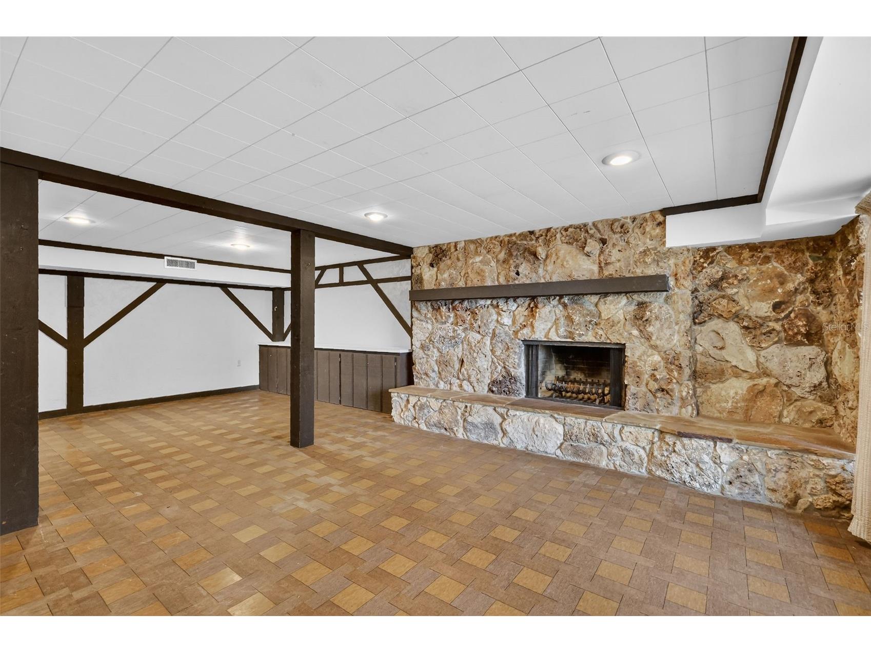 2000 Country Club Drive Eustis FL 32726 - East Crooked Lake G5108406 image39