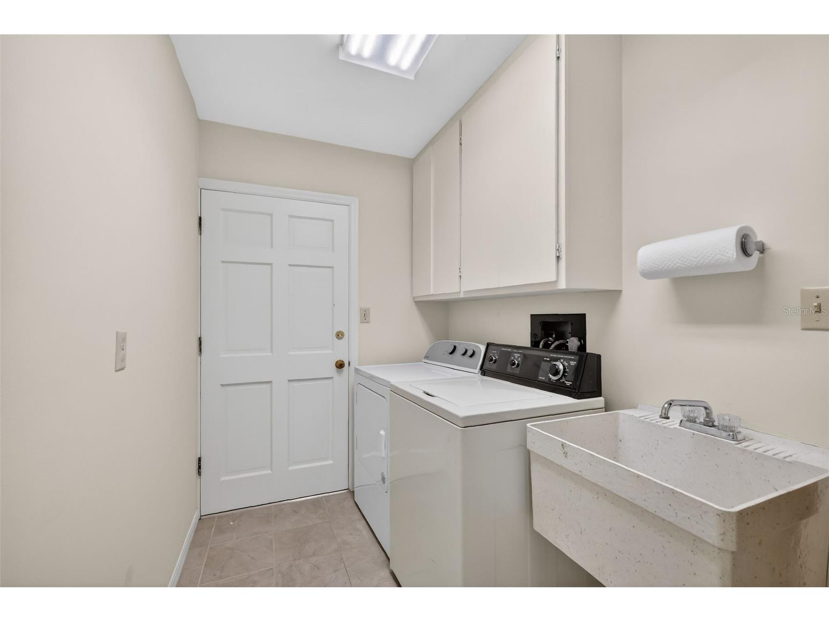 2000 Country Club Drive Eustis FL 32726 - East Crooked Lake G5108406 image43
