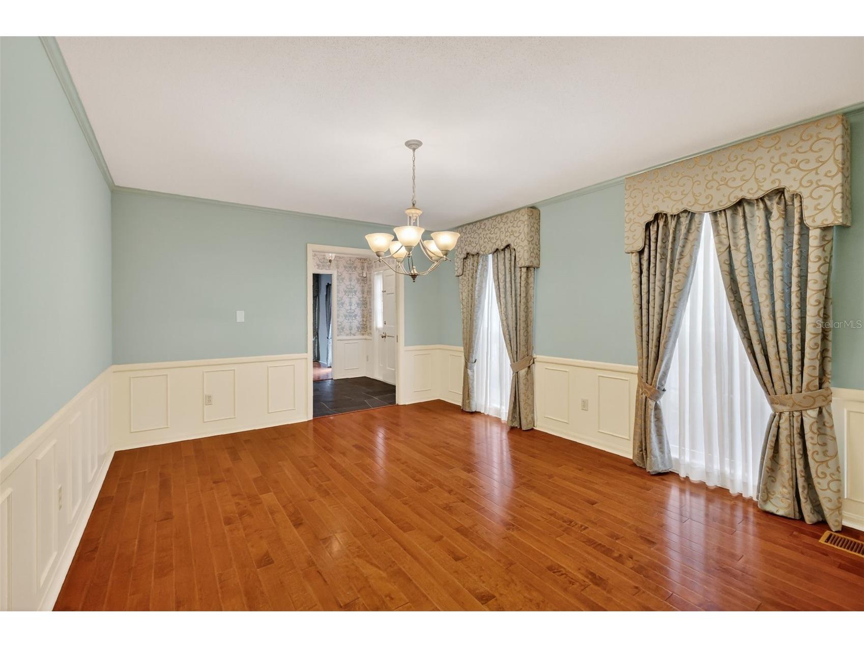 2000 Country Club Drive Eustis FL 32726 - East Crooked Lake G5108406 image7