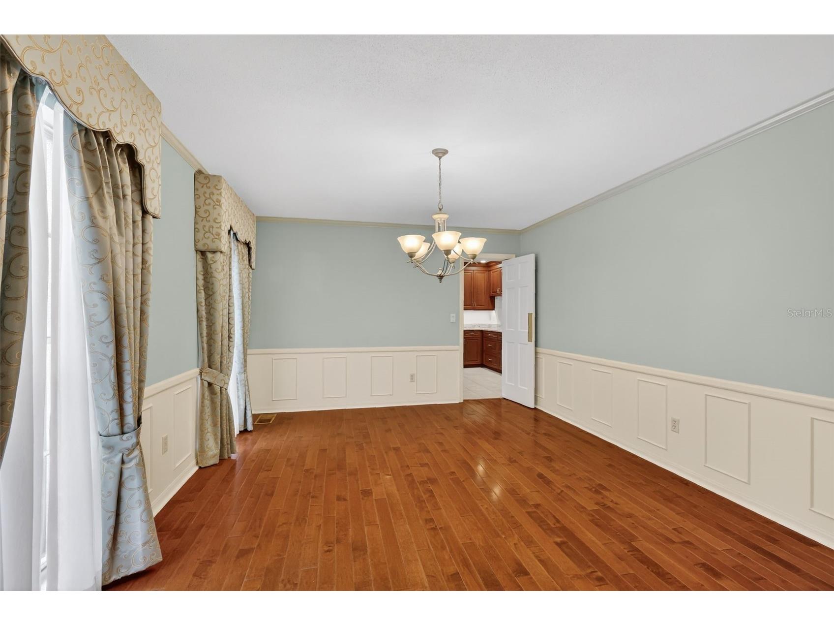 2000 Country Club Drive Eustis FL 32726 - East Crooked Lake G5108406 image8