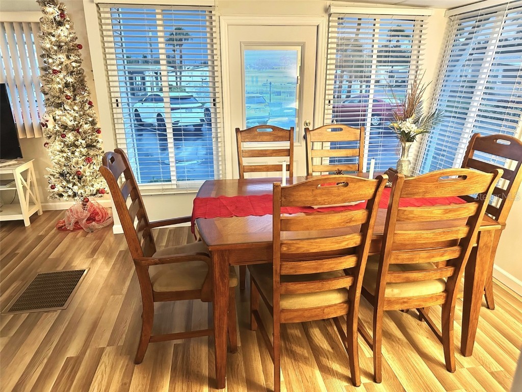 2000 E Bay Drive #100 Largo FL 33771 TB8445053 image8