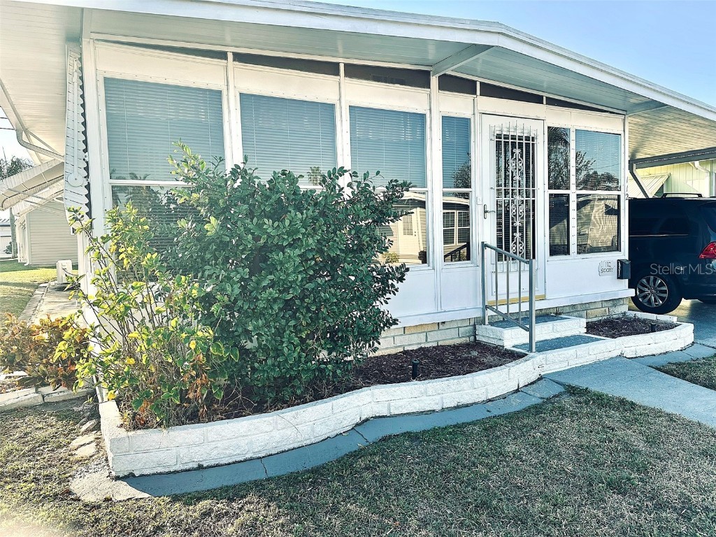 2000 E Bay Drive #112 Largo FL 33771 TB8348225 image1