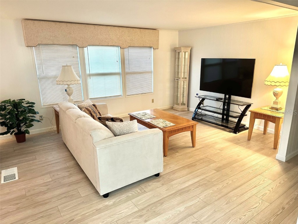 2000 E Bay Drive #83 Largo FL 33771 TB8450690 image4