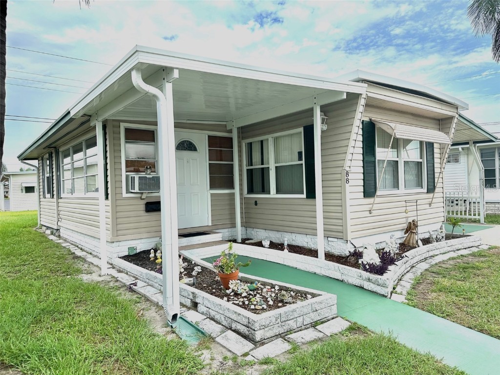 2000 E Bay Drive #88 Largo FL 33771 U8208496 image1