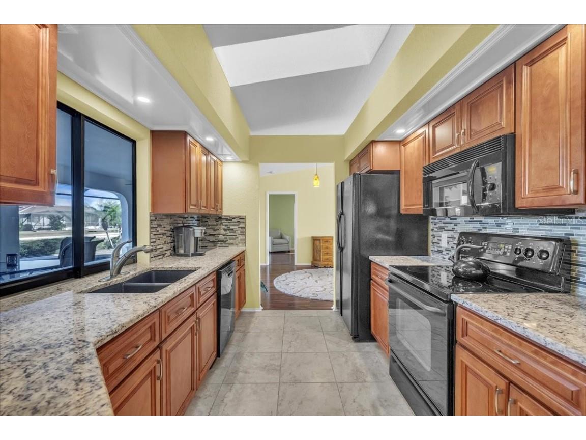 2000 El Cerito Court Punta Gorda FL 33950 - SAILFISH ESTUARY CANAL C7519126 image14