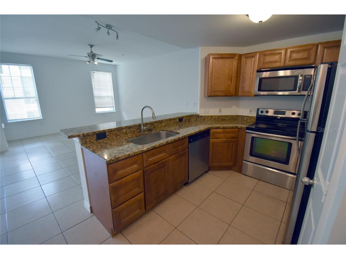 2000 Erving Circle #208 Ocoee FL 34761 O6077852 image1