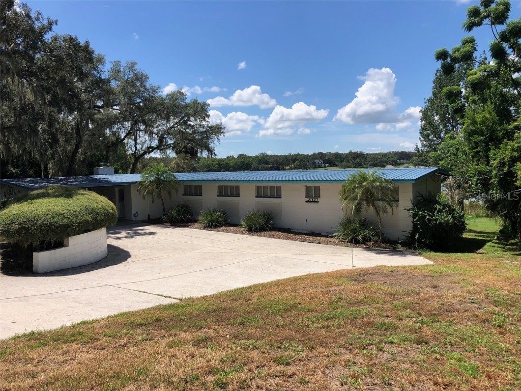 2000 Fahnstock Street Eustis FL 32726 - West Crooked Lake G5072428 image1