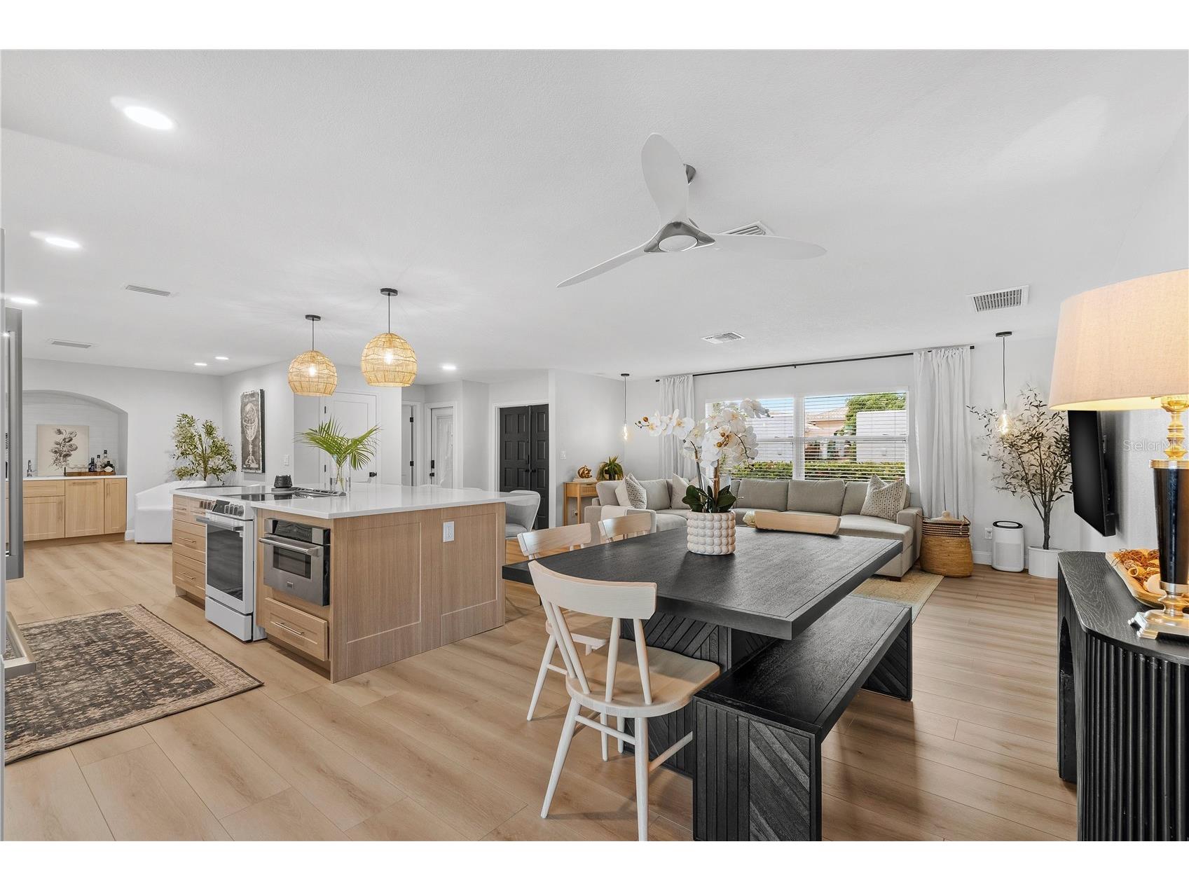 2000 Kansas Avenue NE Saint Petersburg FL 33703 TB8453509 image3