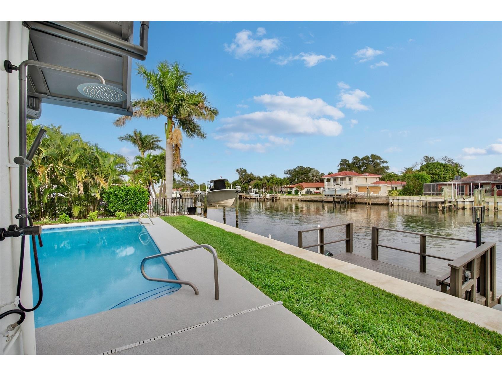 2000 Kansas Avenue NE Saint Petersburg FL 33703 TB8453509 image36