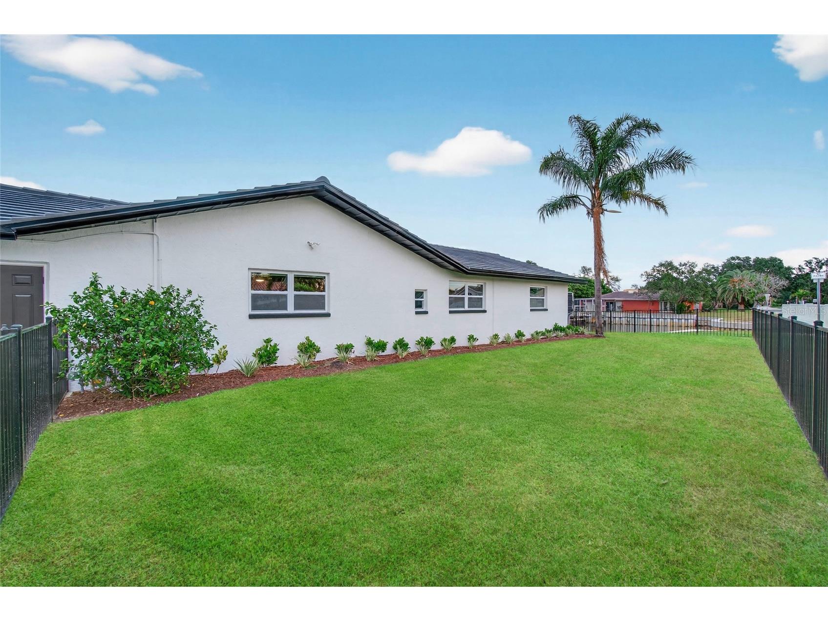 2000 Kansas Avenue NE Saint Petersburg FL 33703 TB8453509 image43