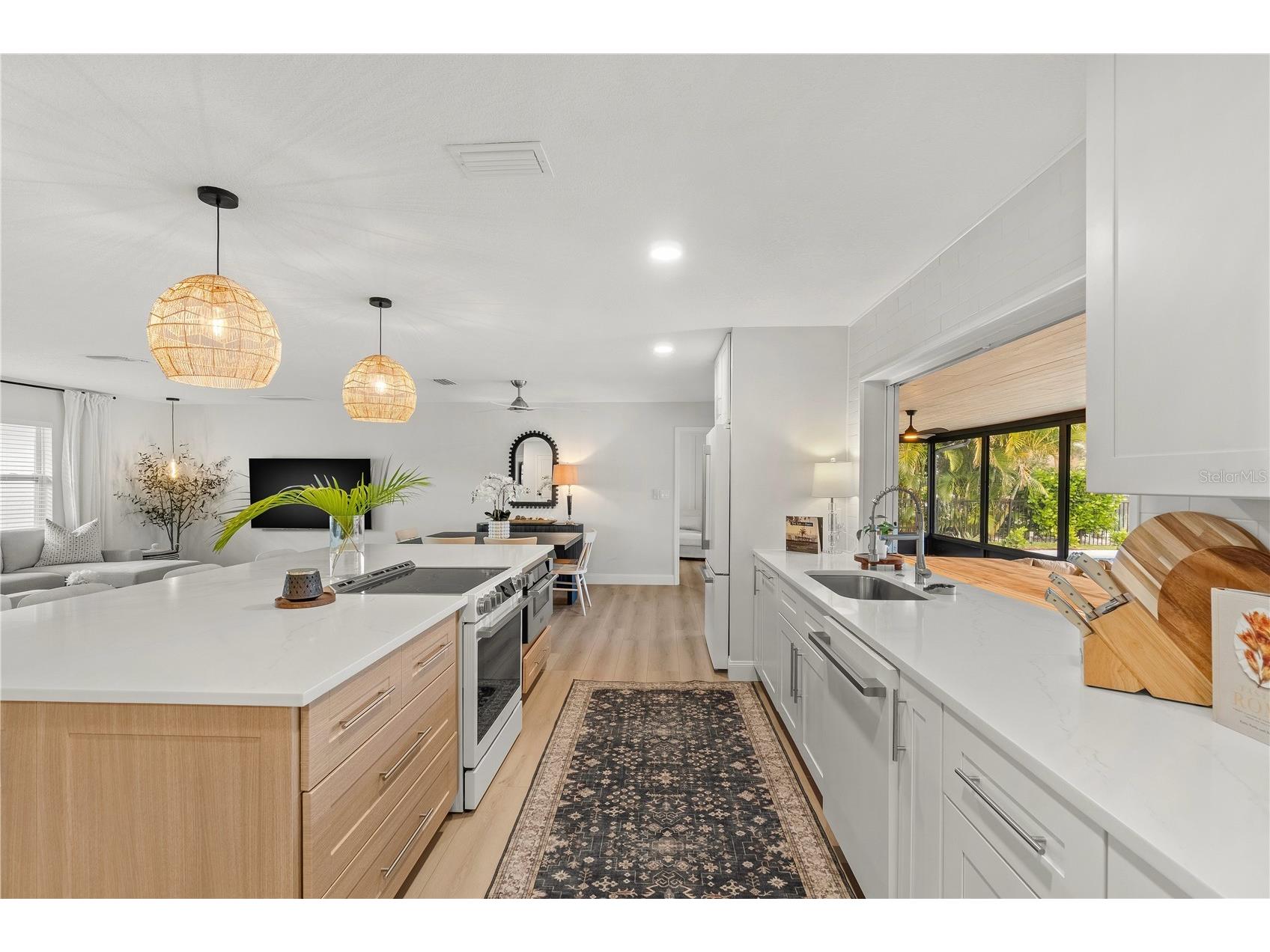 2000 Kansas Avenue NE Saint Petersburg FL 33703 TB8453509 image7