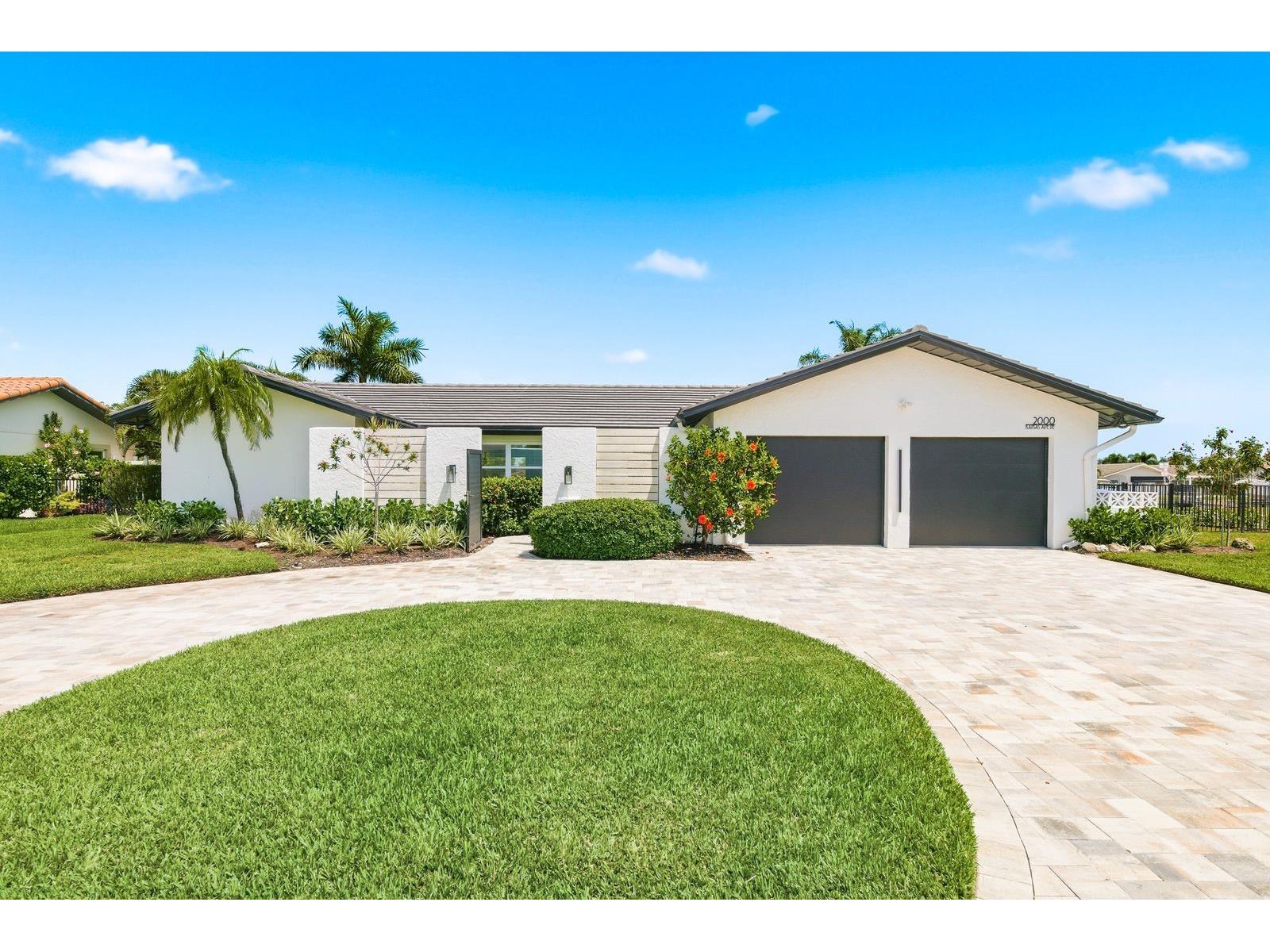 2000 Kansas Avenue NE Saint Petersburg FL 33703 TB8505337 image1