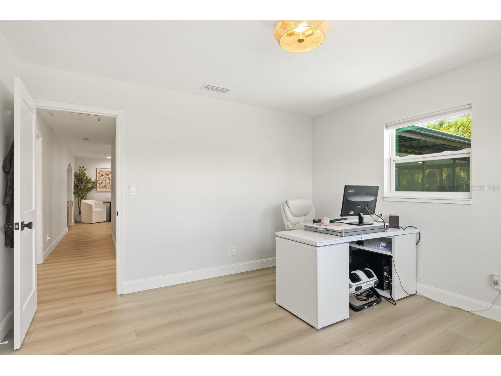 2000 Kansas Avenue NE Saint Petersburg FL 33703 TB8505337 image33
