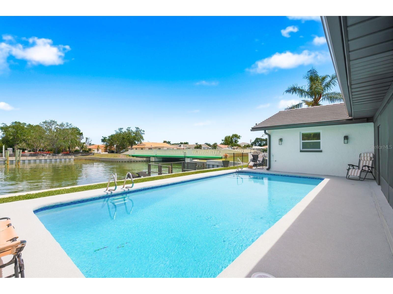 2000 Kansas Avenue NE Saint Petersburg FL 33703 TB8505337 image42