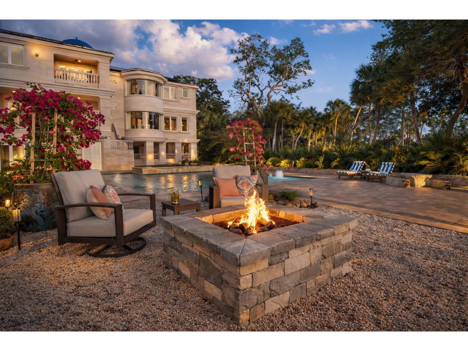 2000 Park Street N Saint Petersburg FL 33710 TB8495795 image10