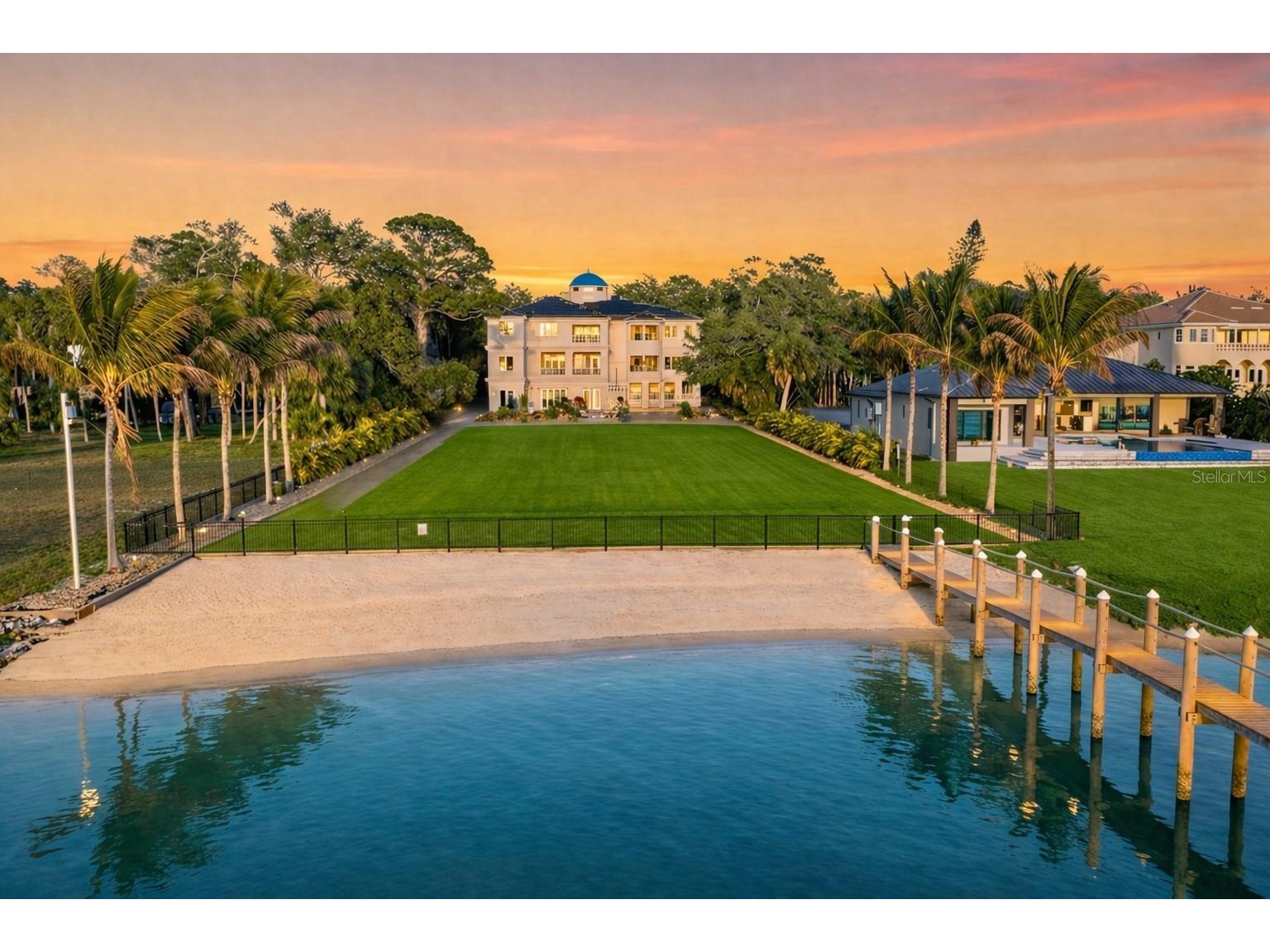 2000 Park Street N Saint Petersburg FL 33710 TB8495795 image4