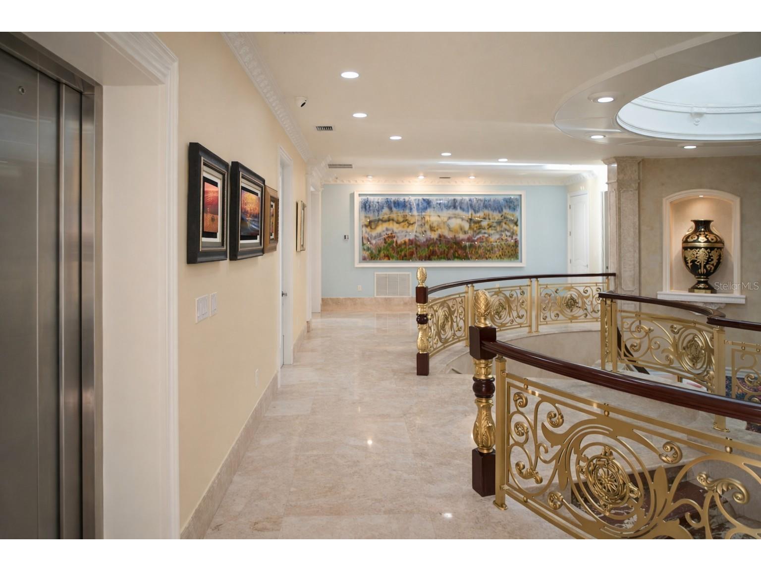 2000 Park Street N Saint Petersburg FL 33710 TB8495795 image48