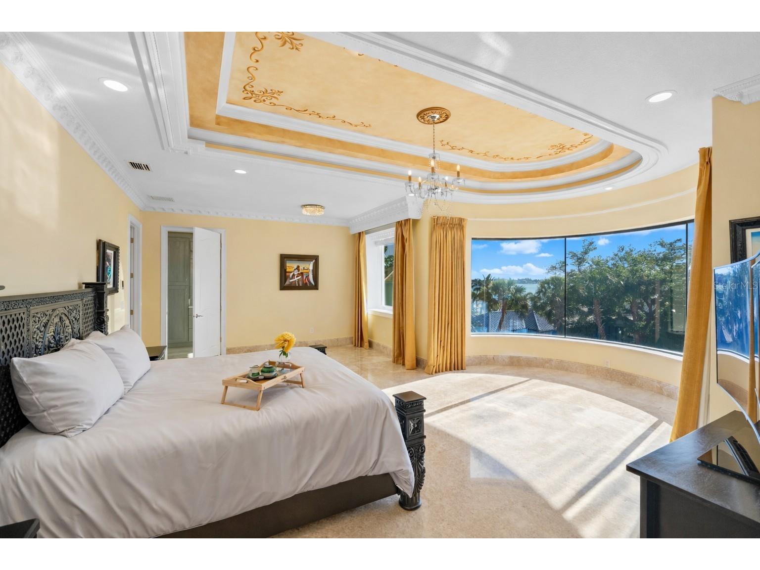 2000 Park Street N Saint Petersburg FL 33710 TB8495795 image49