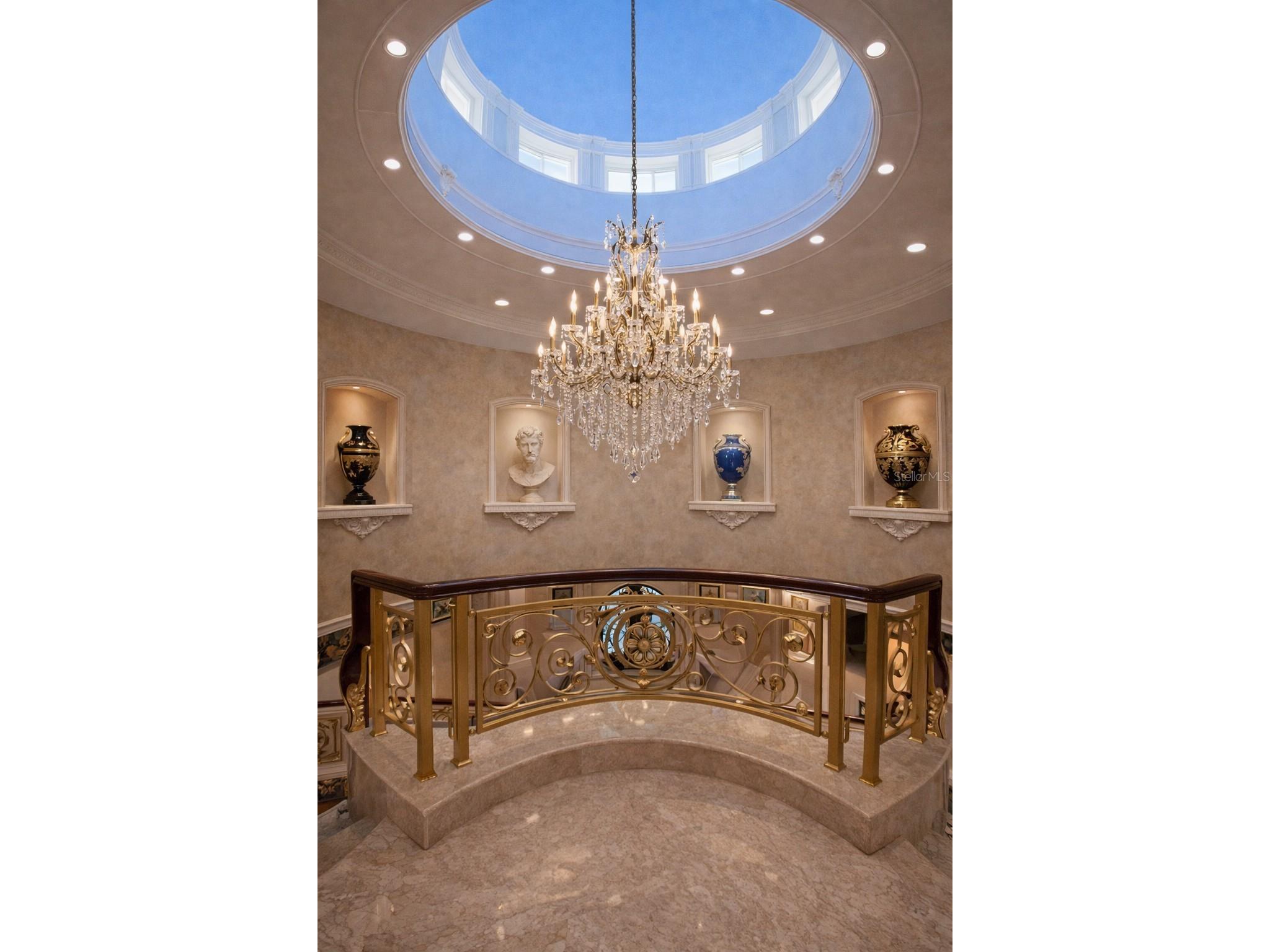 2000 Park Street N Saint Petersburg FL 33710 TB8495795 image5