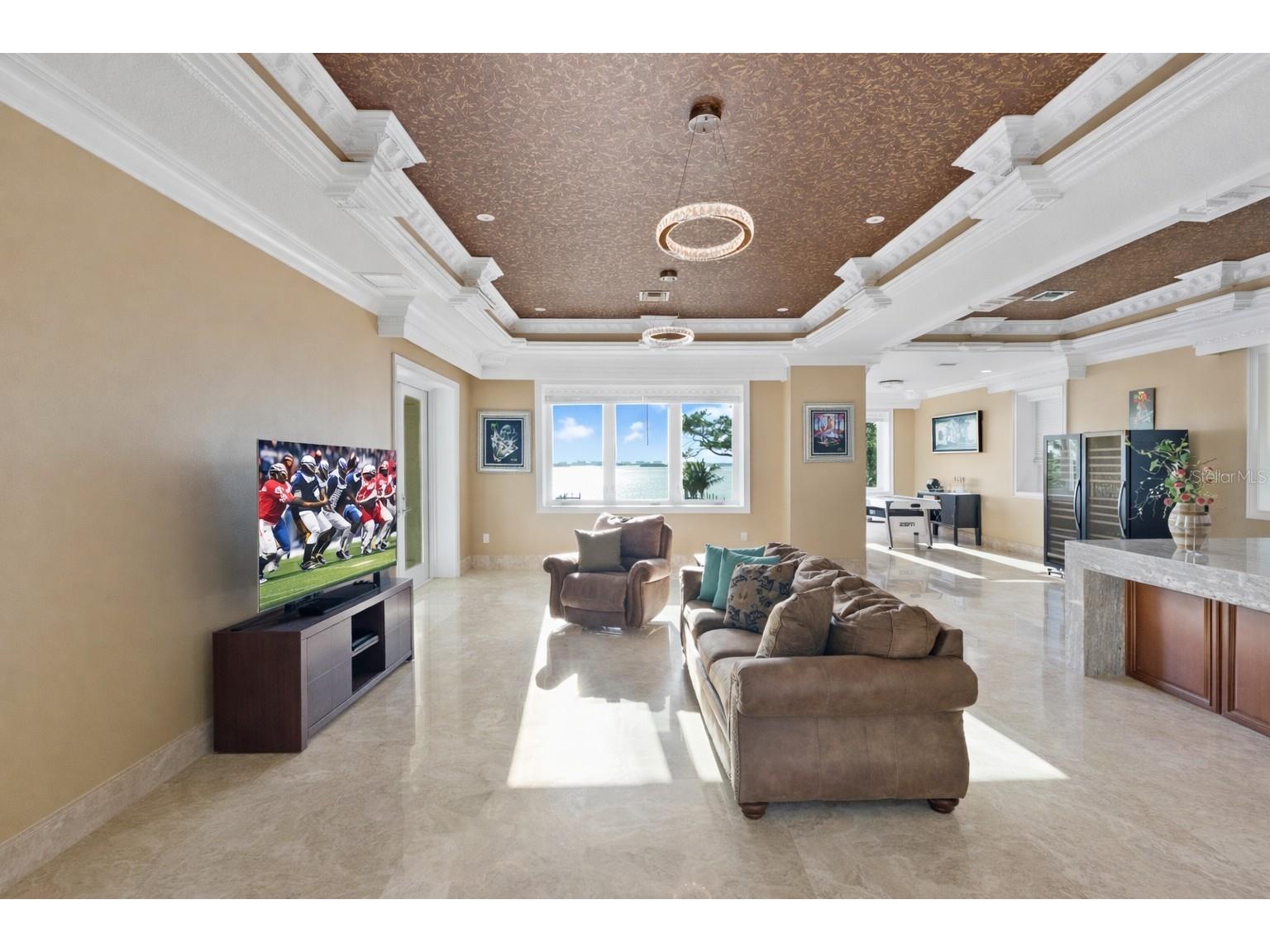 2000 Park Street N Saint Petersburg FL 33710 TB8495795 image67