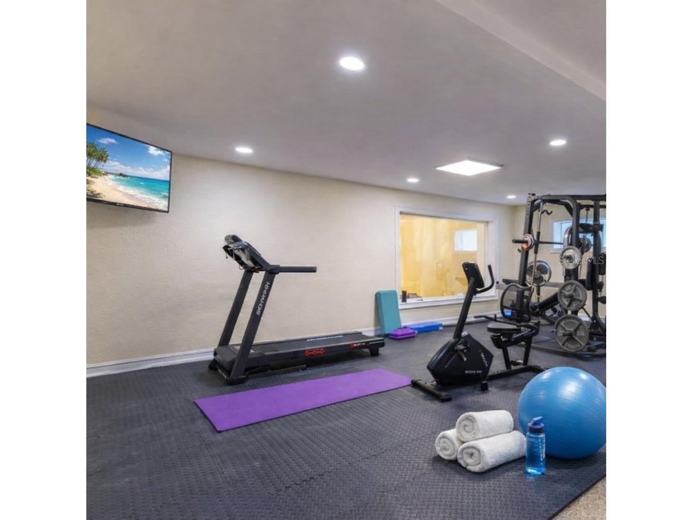 2000 Park Street N Saint Petersburg FL 33710 TB8495795 image89