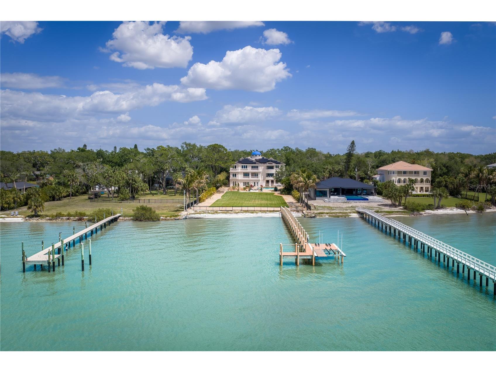 2000 Park Street N Saint Petersburg FL 33710 TB8495795 image97