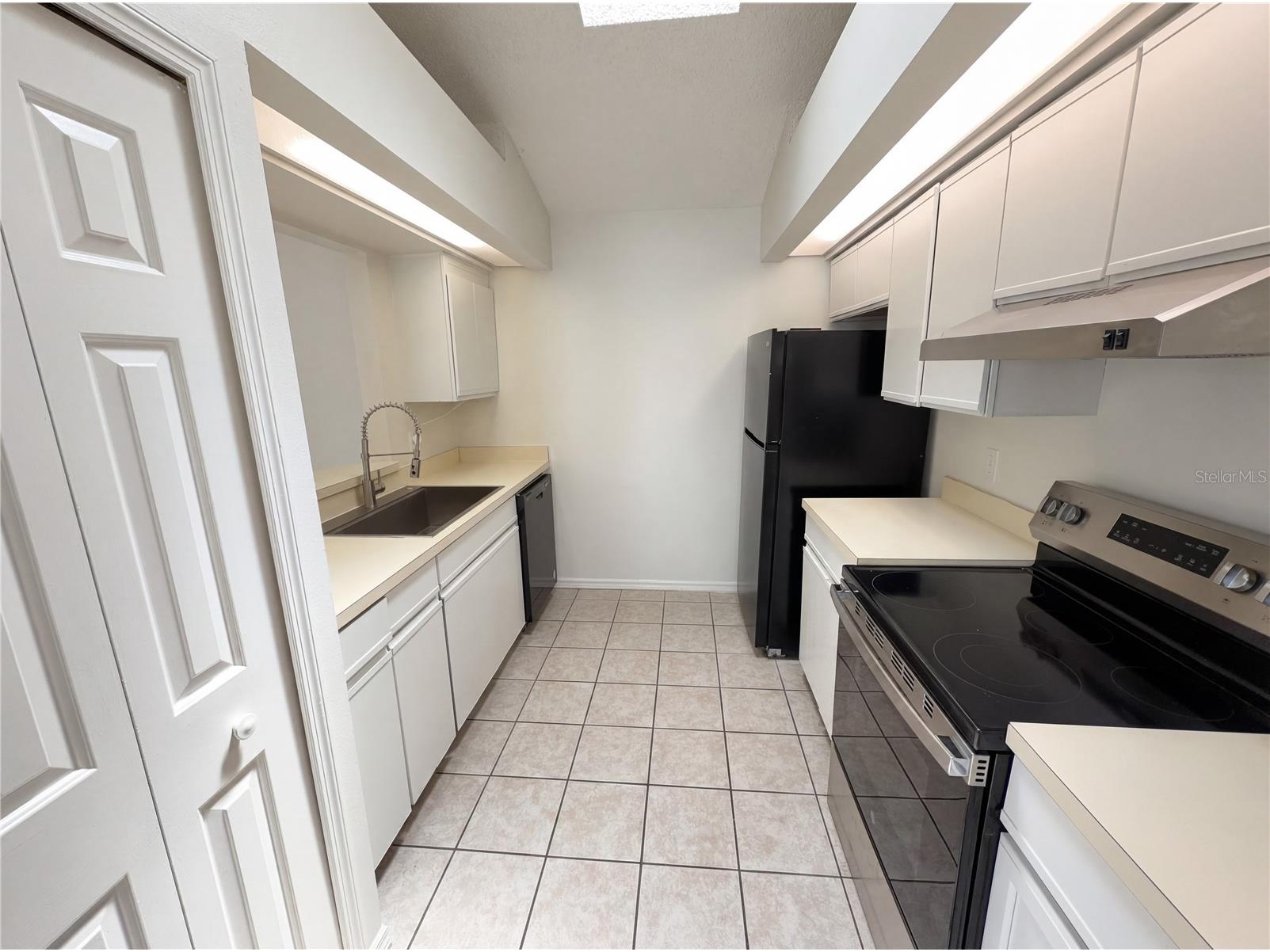 2000 Plainfield Drive Orlando FL 32812 O6397969 image2